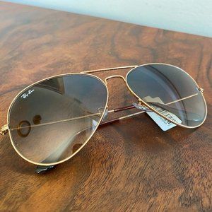 TAGS STILL ON - Ray Ban large brown metal aviators